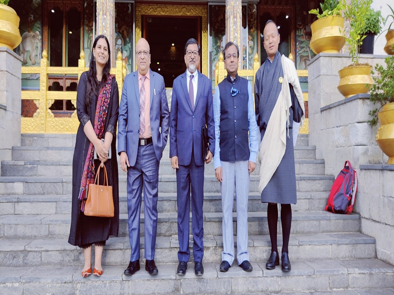 Photograph with Ambassador of India to Bhutan, Mr. Sudhakar Dalela during ISRO/IIRS Bhutan Training-Cum-Workshop)