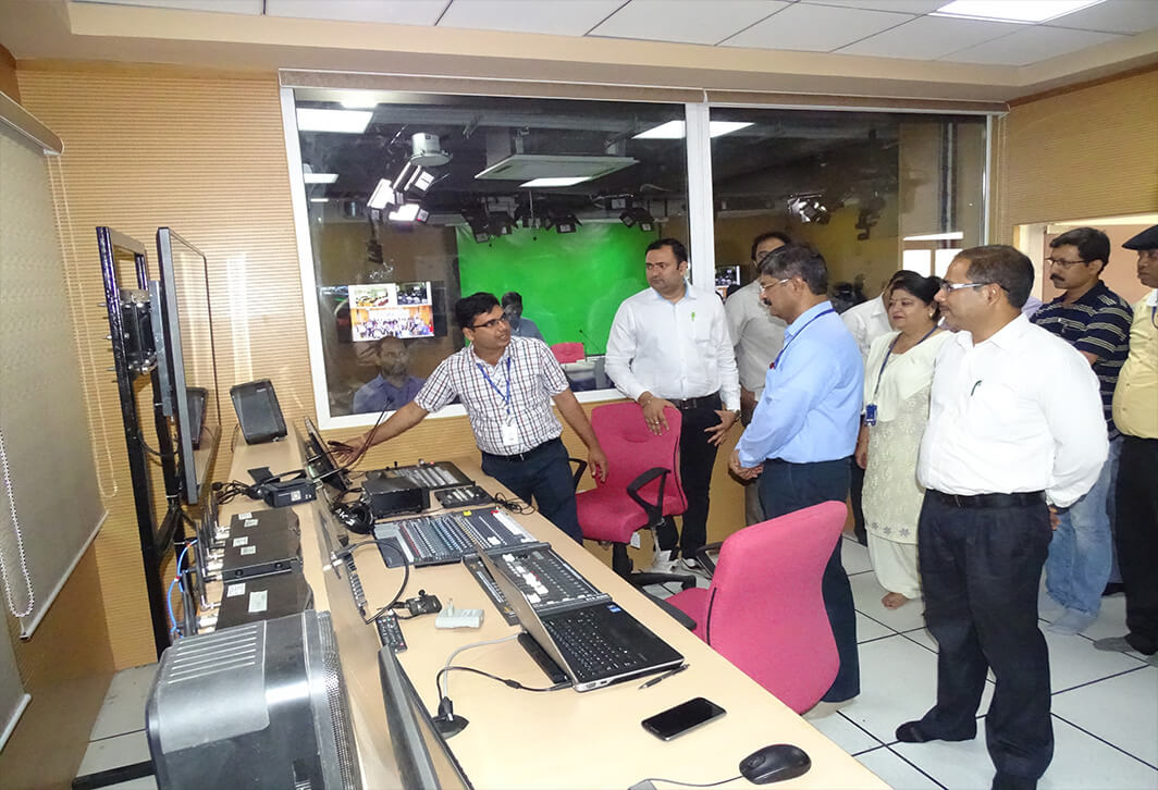 Image of Control room of IIRS Distance Learning Center